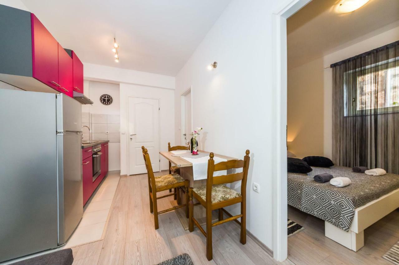 Apartman Nino Novigrad  Extérieur photo